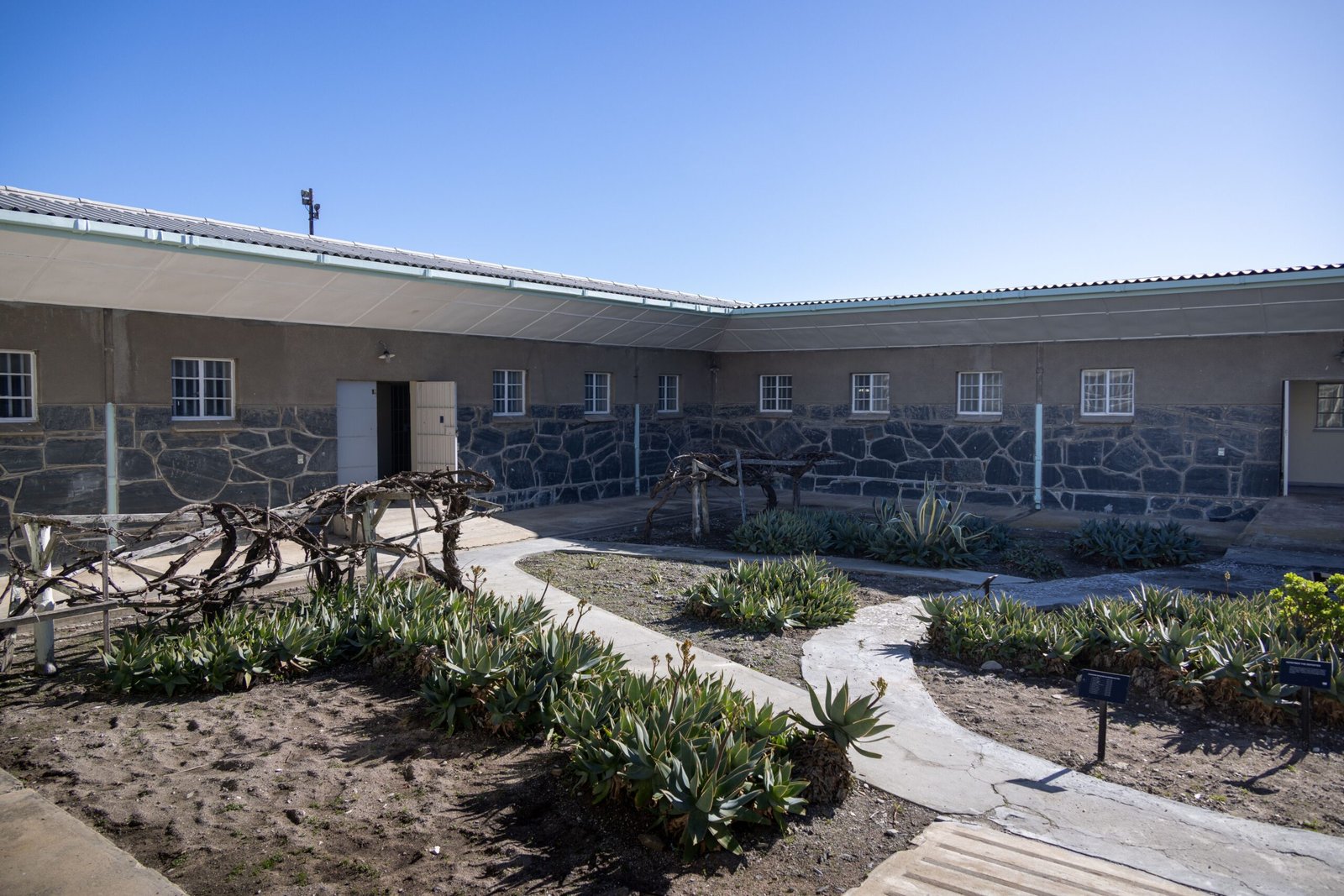 Stroll through the Aruban Aloe Museum and Factory