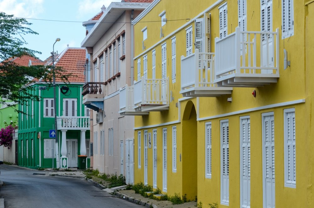 Explore the Colorful Streets of Willemstad