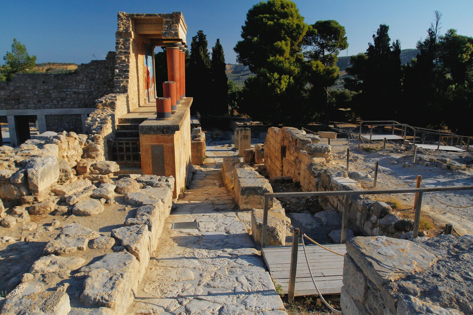 Explore the Palace of Knossos