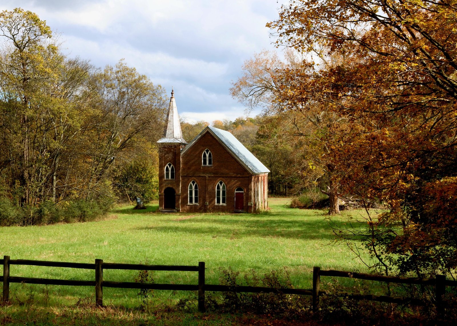 Explore the Stunning Parks and Gardens