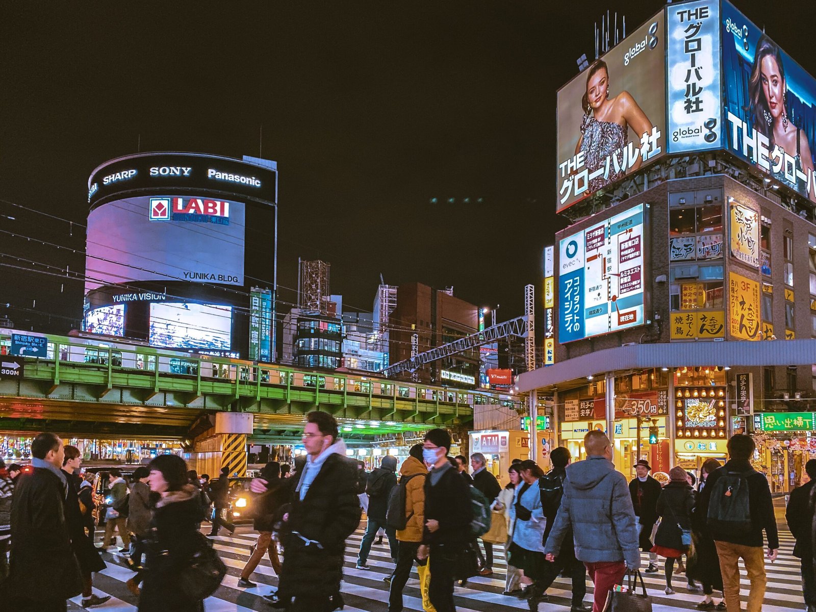 Join the Crowds on the Weekends for Vibrant Pop Culture Festivities