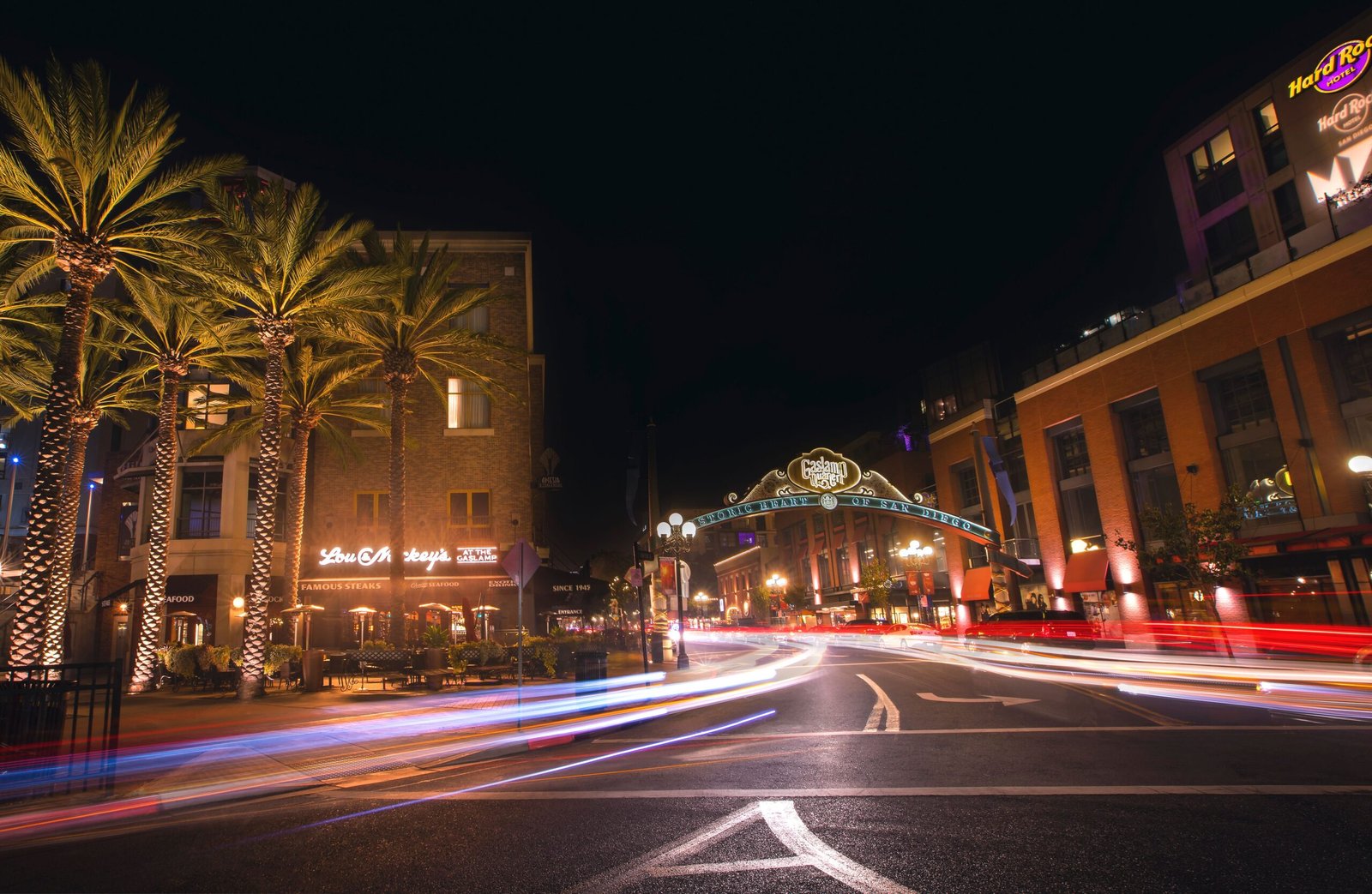 Enjoy Live Music at the Gaslamp Quarter Rooftop Bars