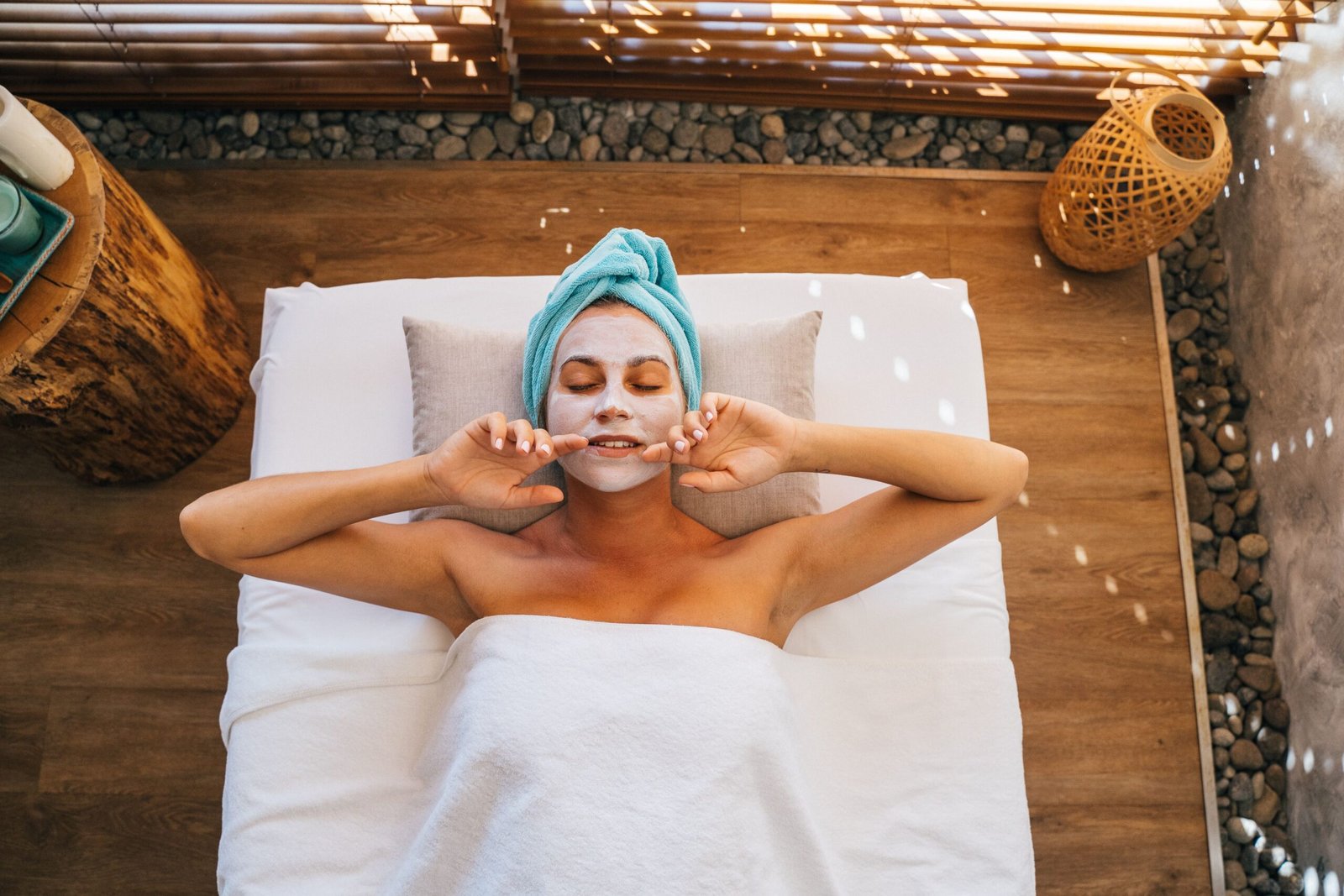 Experience a Couples’ Massage at a Local Spa