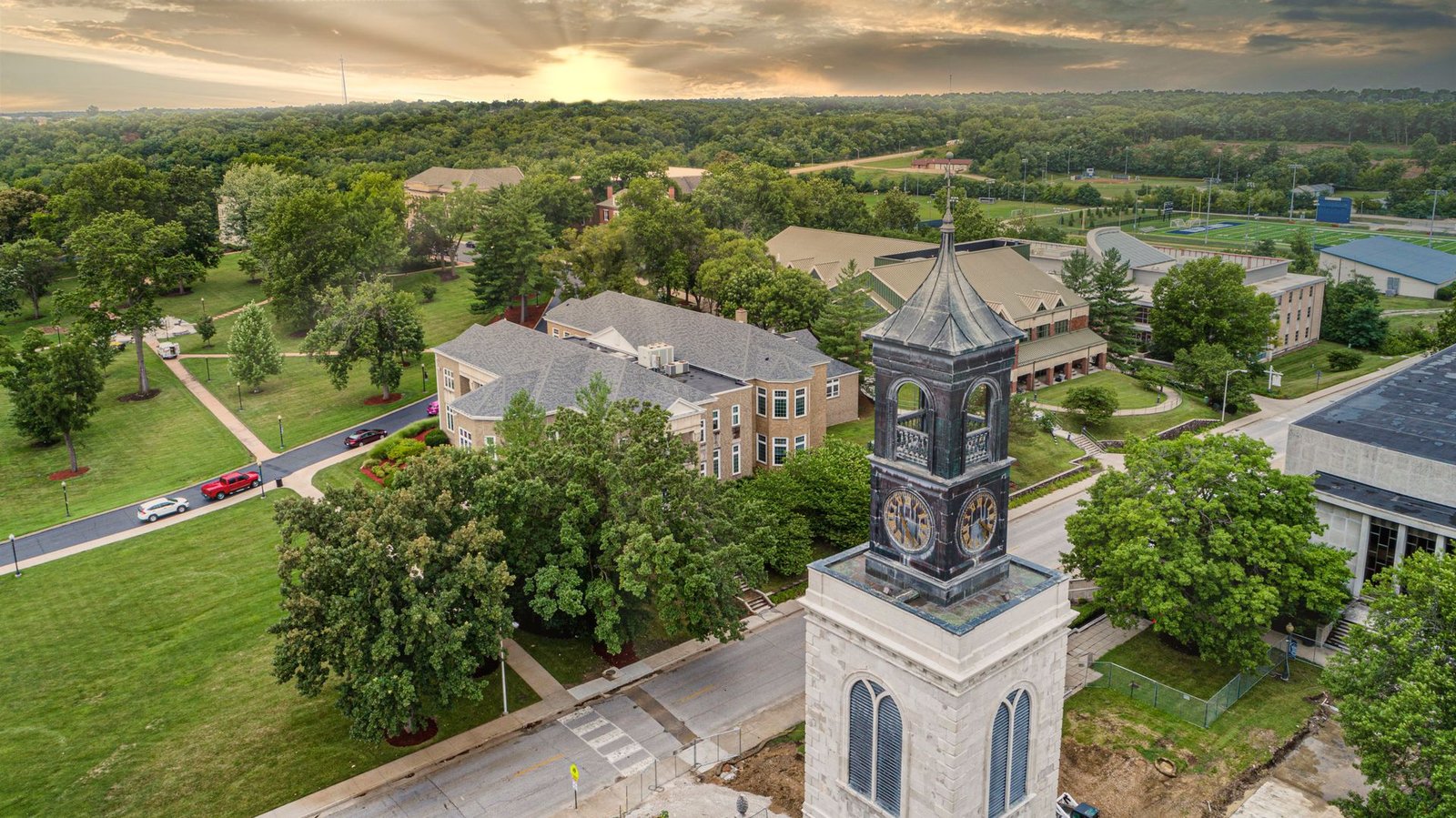 Take a guided tour of Maryville College’s historic buildings