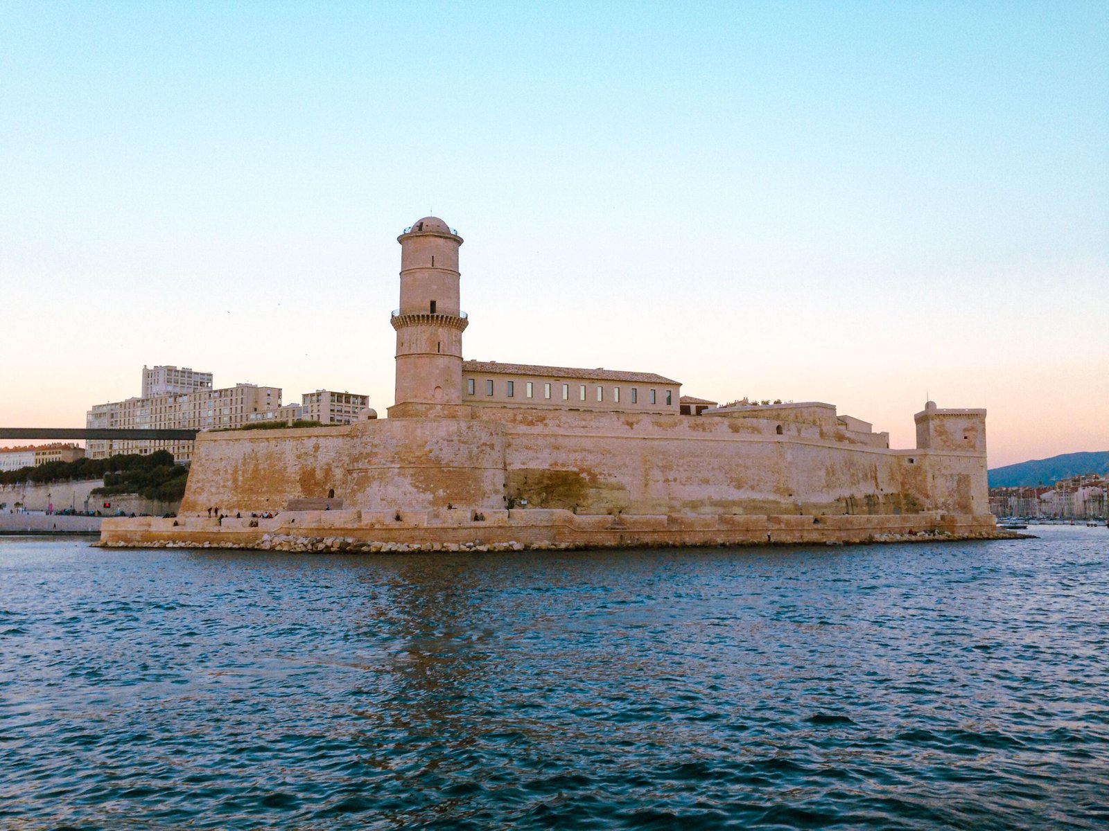 Tour the Historic Fort Saint-Louis in Fort-de-France