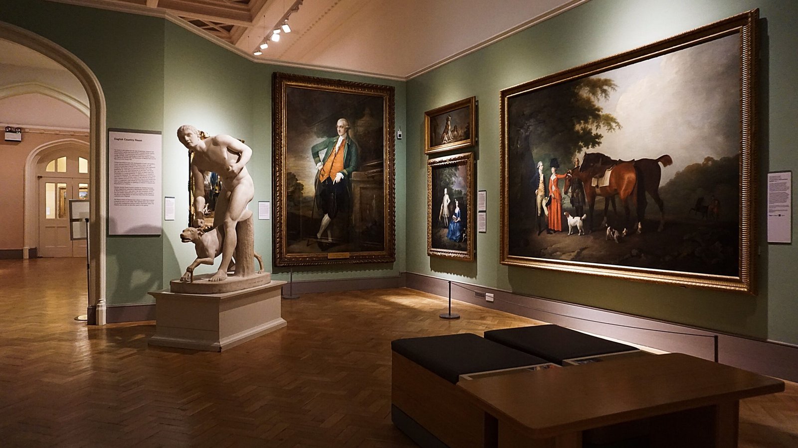 Tour the National Gallery of Australia
