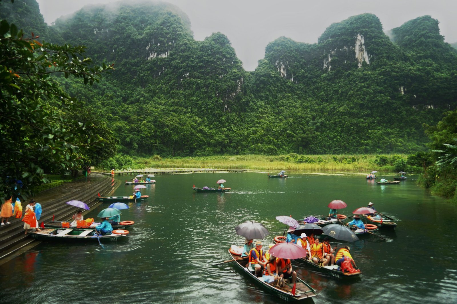 Experience the Tranquility of Trang An Scenic Landscape Complex