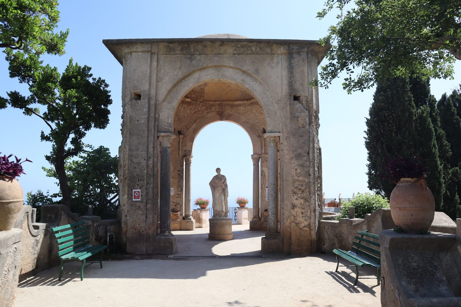 Visit the Stunning Villa Cimbrone and Its Breathtaking Gardens