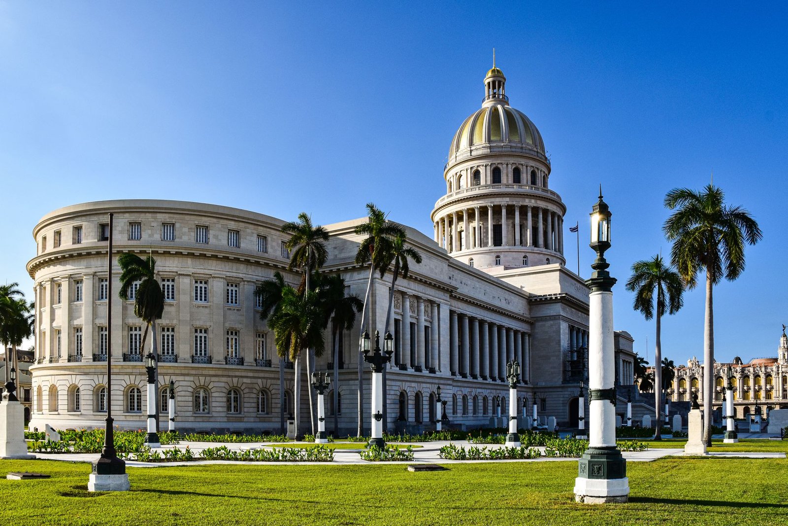 Discover the Rich History at the Museo de la Revolución
