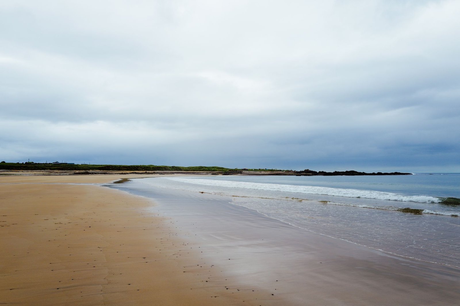 Explore the Beautiful Sands of Long Sands Beach