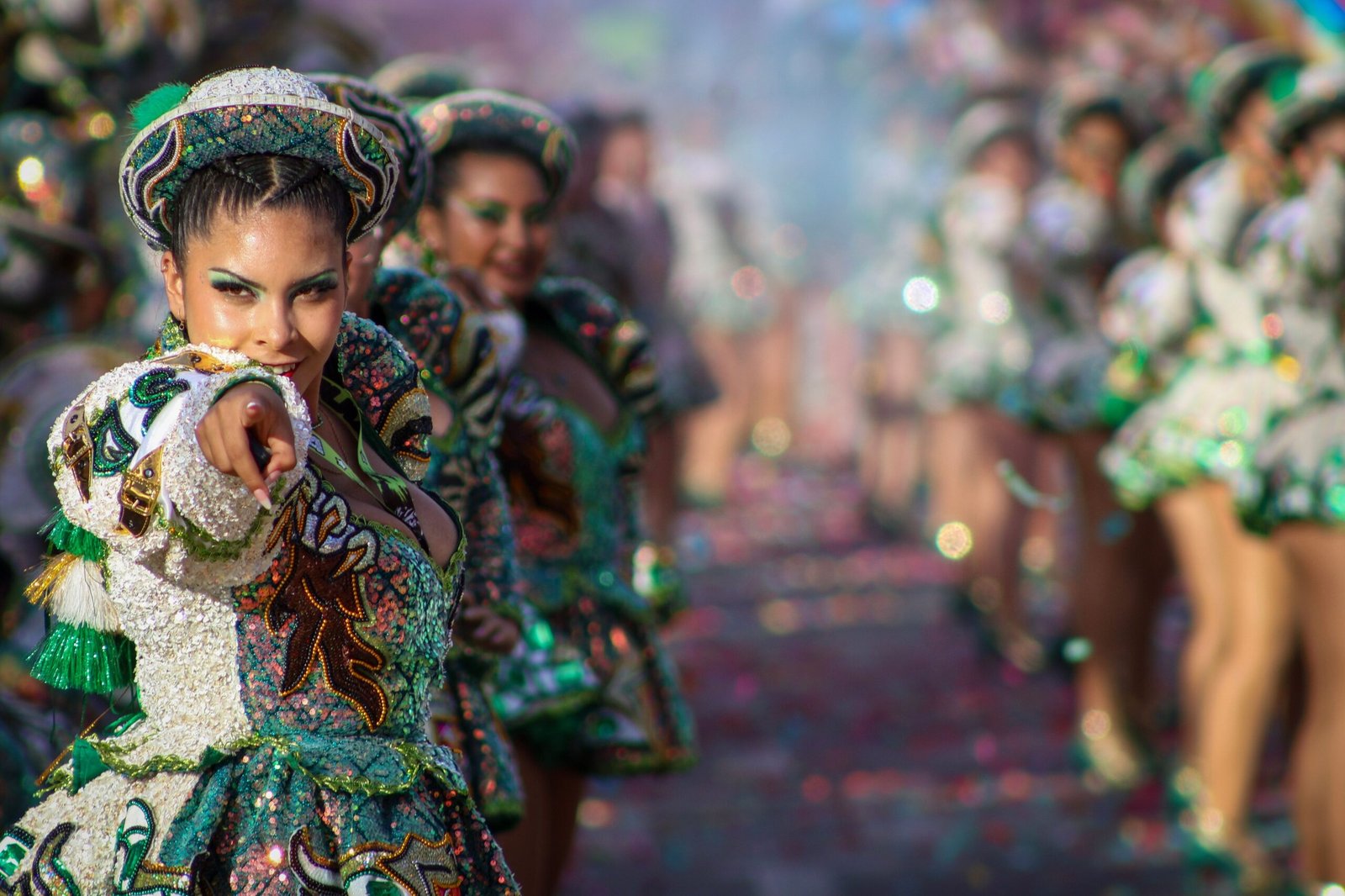 Attend the annual Carnaval de Faro for a glimpse into local festivities