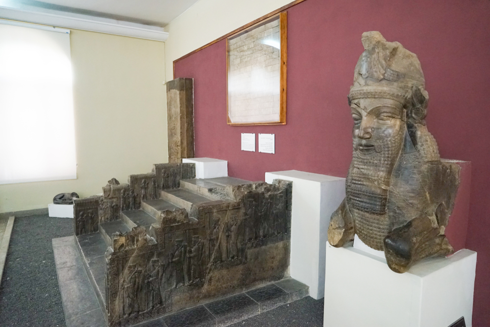 Discover the historical context of the National Museum of Iran in Tehran
