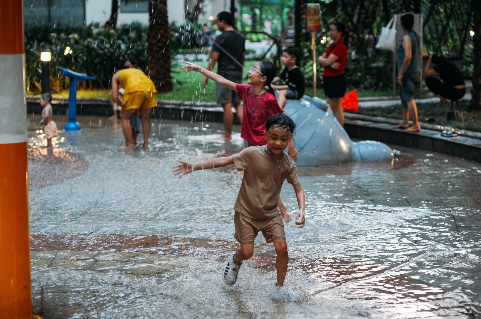 Enjoy Family-Friendly Activities at the Splash Parks During Summer