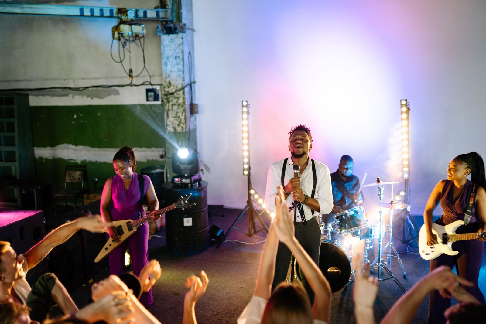 Experience Live Music and Events at the Villa at Solomons