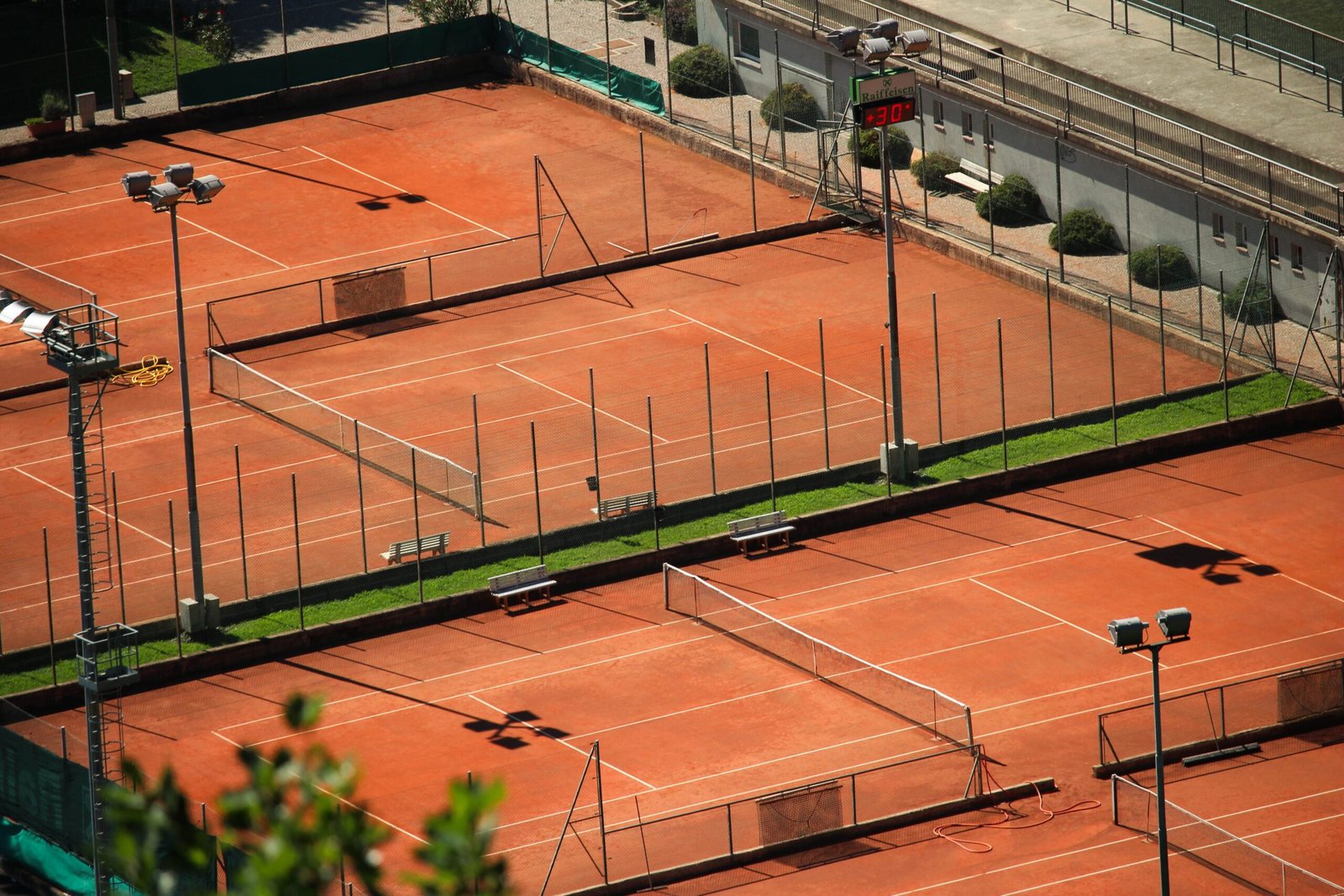 Play Tennis at the Sea Pines Racquet Club