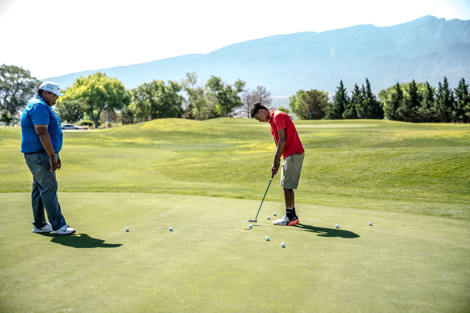 Enjoy a Round of Golf at the Casa Blanca Golf Club