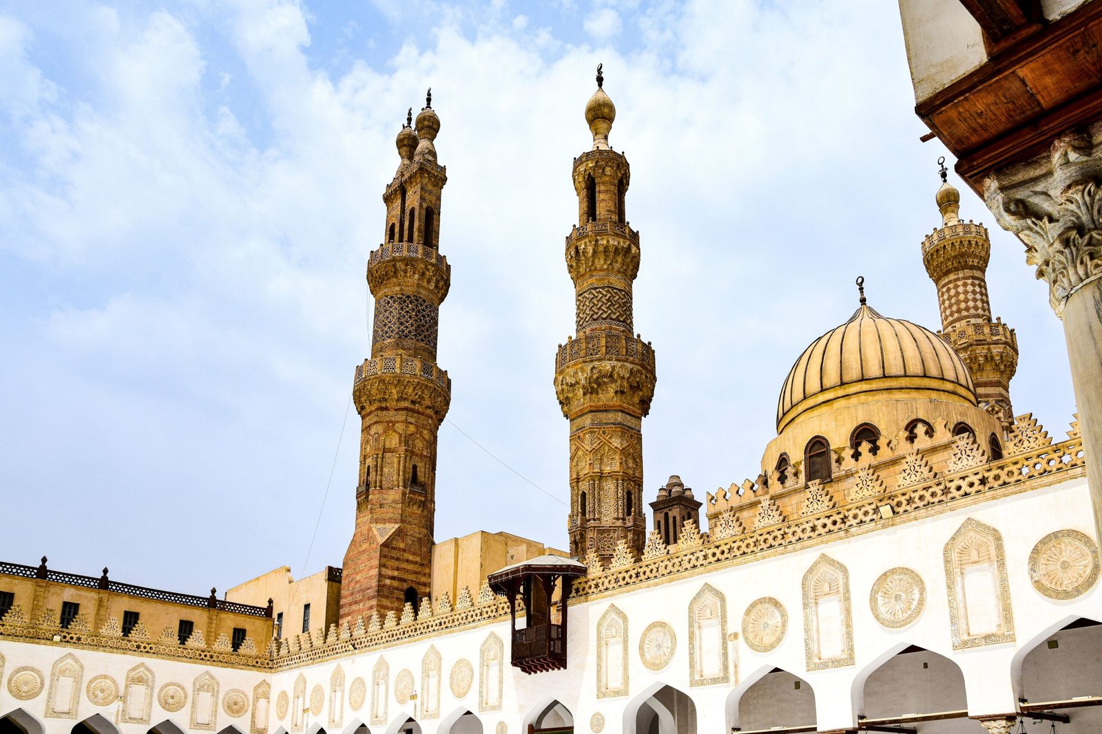 Explore the art and architecture of Islamic Cairo, including Al-Azhar Mosque