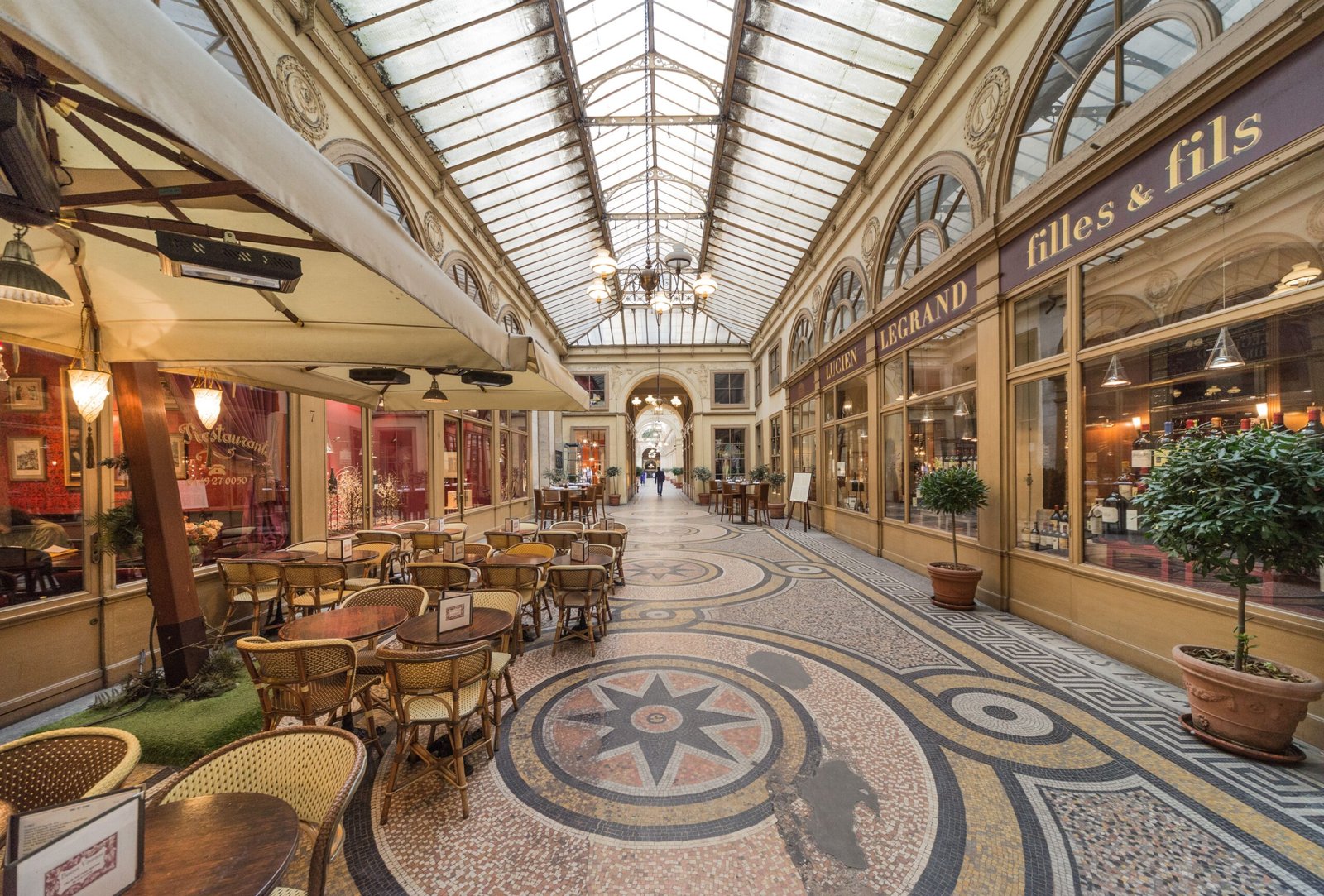 Explore the Unique Shops and Boutiques on Victoria Row