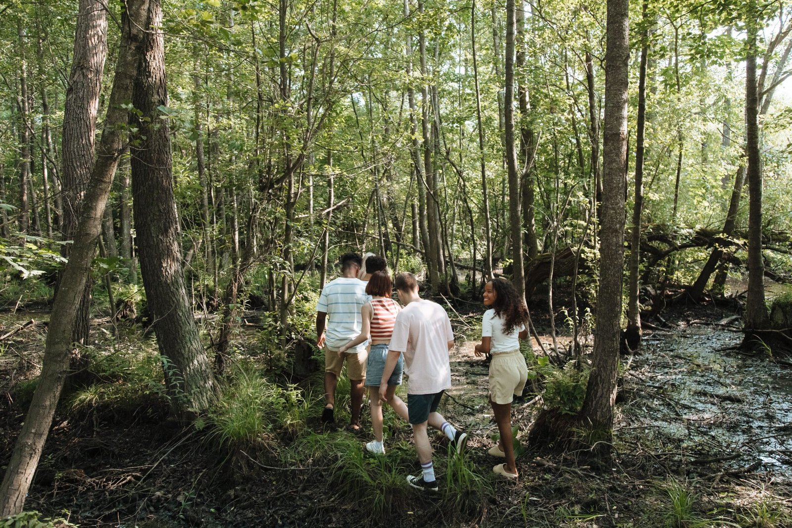 Learn About the Region’s Ecology During a Guided Nature Tour at the Lake