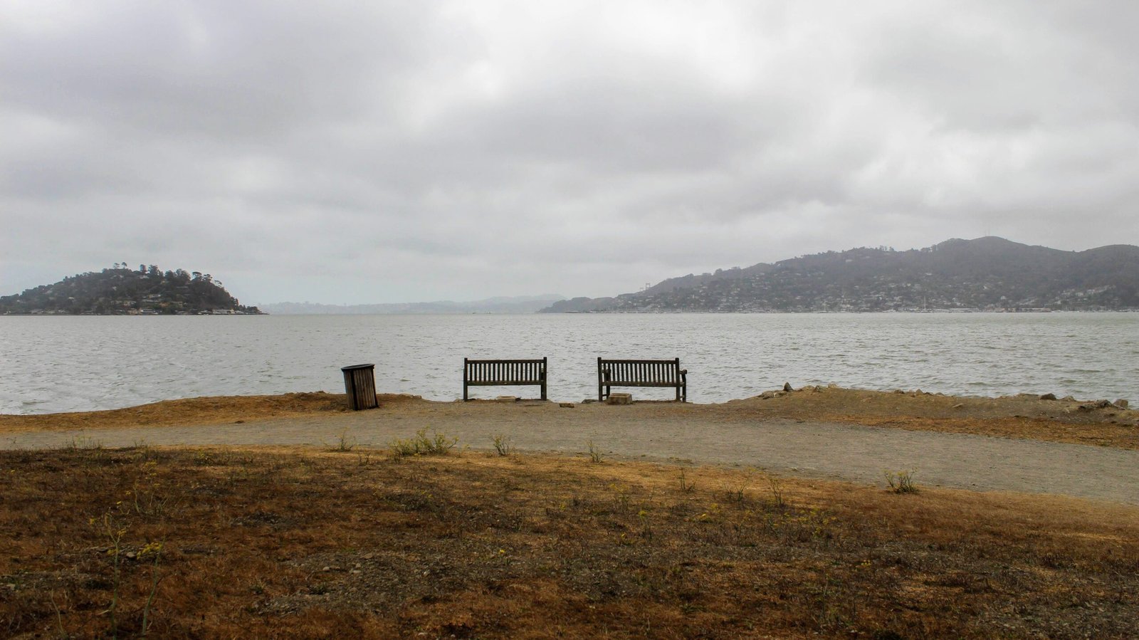Stroll along the picturesque Tiburon Waterfront Park