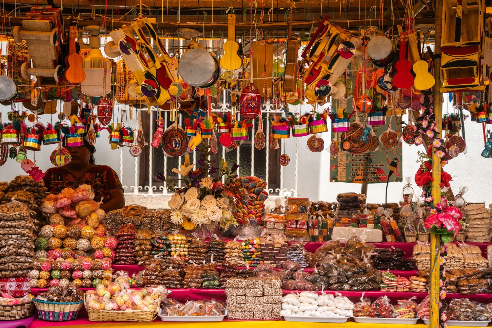 Check Out the Seasonal Markets at the Mercato del Sabato