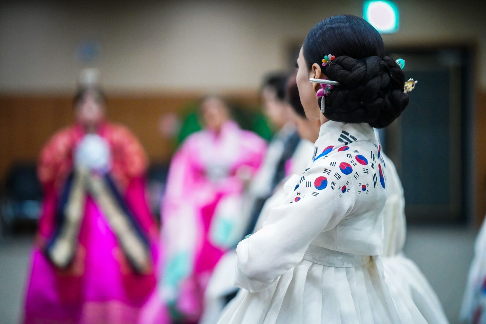 Experience a Traditional Korean Wedding at the Korean American National Museum