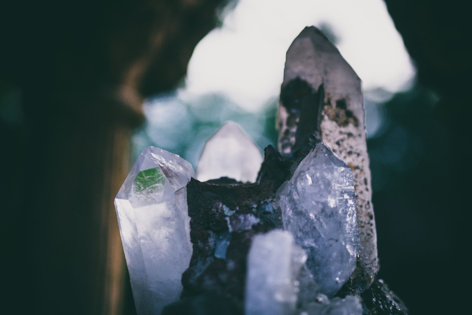 Go rockhounding at the nearby quartz sites