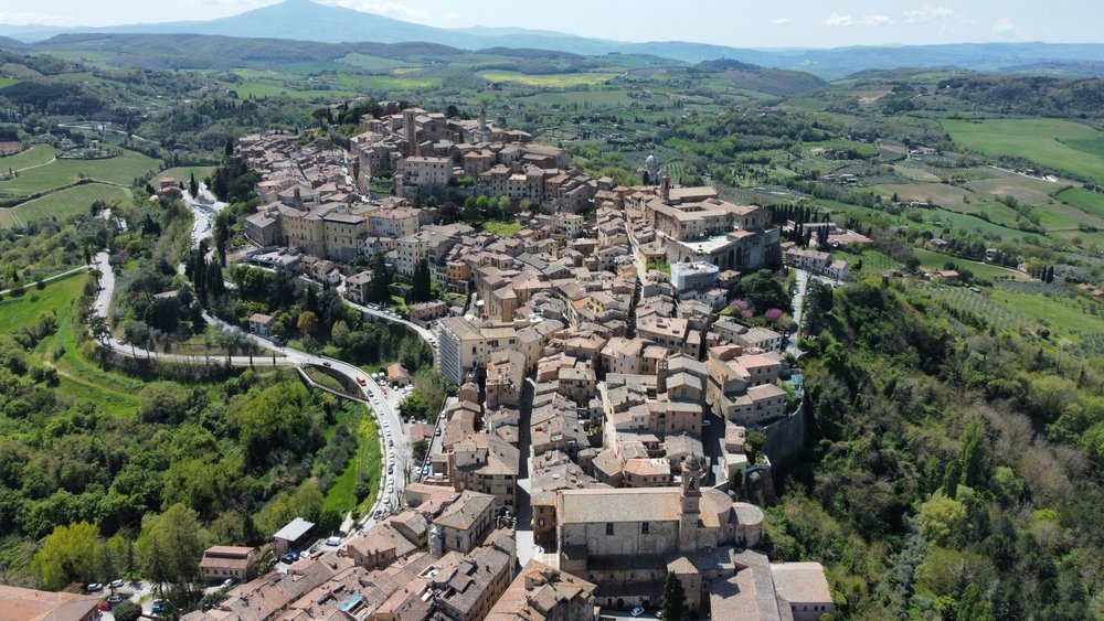 Overview city of Montepulciano