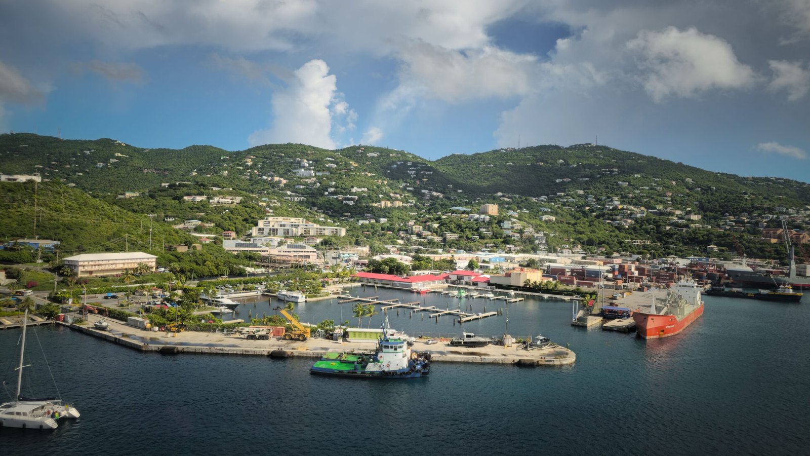 Overview city of St Thomas