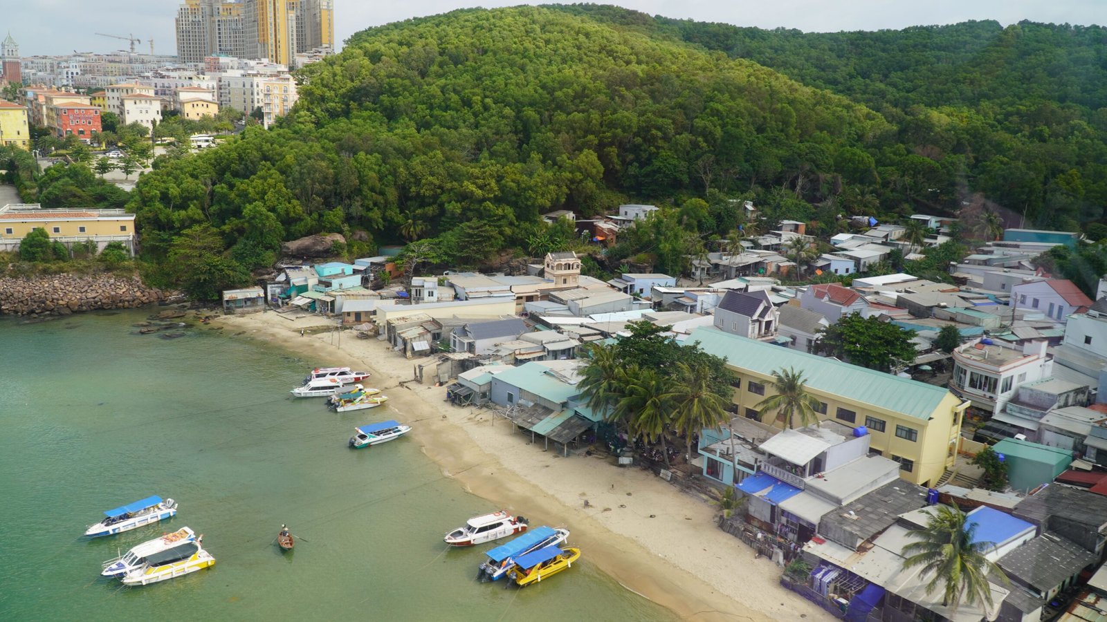 Overview city of Phu Quoc